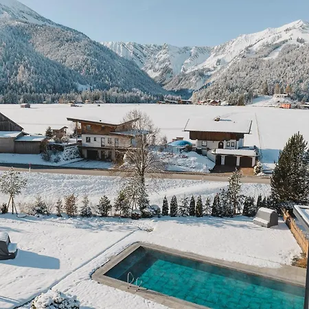 Boutiquehotel Acherl-3