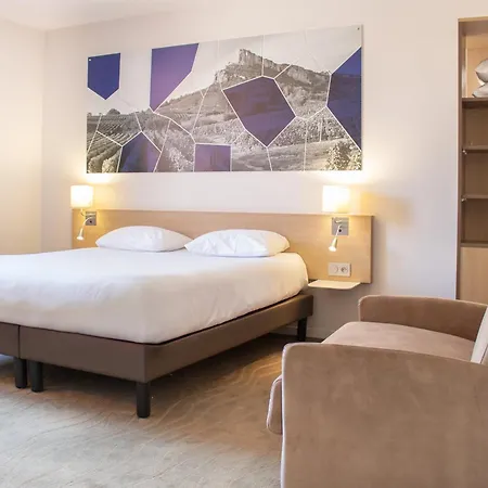 Brit Hotel Mâcon Centre Gare-3