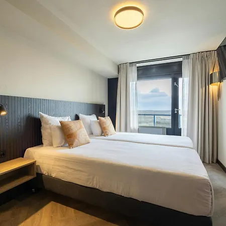 Leonardo Hotel IJmuiden Seaport Beach-3