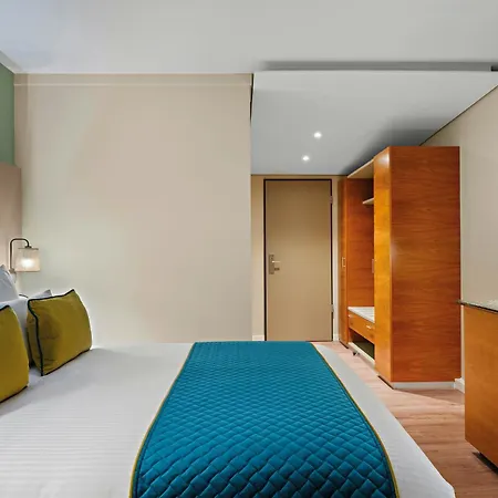 Leonardo Hotel Esslingen-3