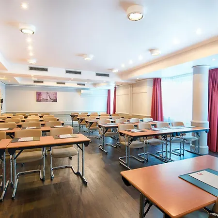 Leonardo Hotel Duesseldorf City Center-3