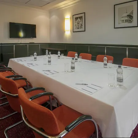 The Crown London, Worldhotels Distinctive-2