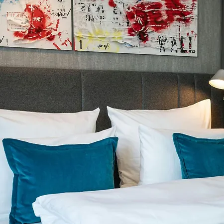 Motel One Berlin-Mitte-2
