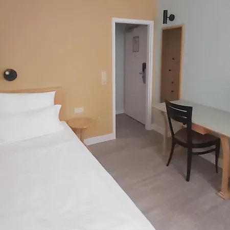 Garner Hotel Berlin - Messe By Ihg-3