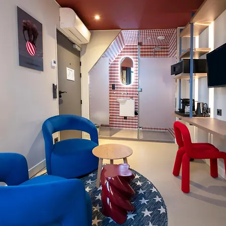 City Hotel Rembrandt Square - Just Renovated-3