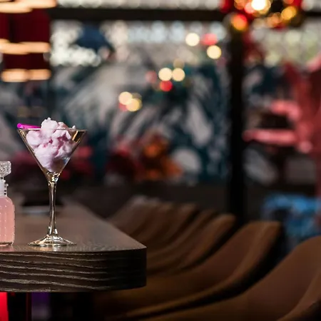 NYX Hotel Madrid by Leonardo Hotels-3