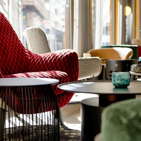 Motel One Madrid-Plaza De Espana-3