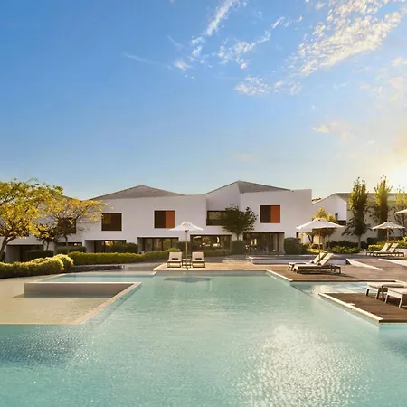 Pine Cliffs Residence, A Luxury Collection Resort, Algarve-3