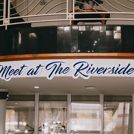 The Riverside Hotel-2