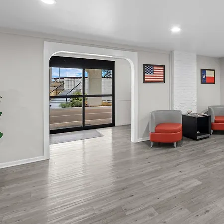 Americas Best Value Inn Austin-2