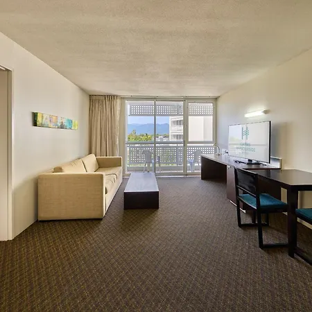 Cairns Harbourside Hotel-2
