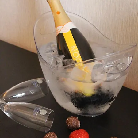 Hotel Suites Feria De Madrid-2