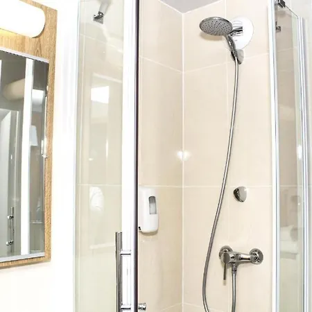 Hotel Inn Design Vierzon-2