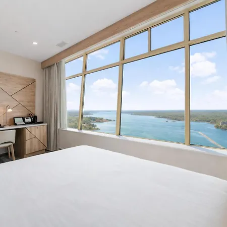 Tower Hotel At Fallsview-3