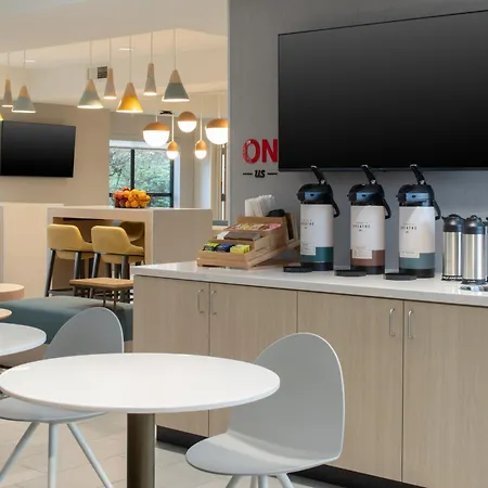 Towneplace Suites By Marriott Portland Airport-3