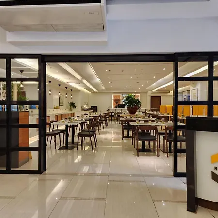 Hotel Benilde Maison De La Salle-3