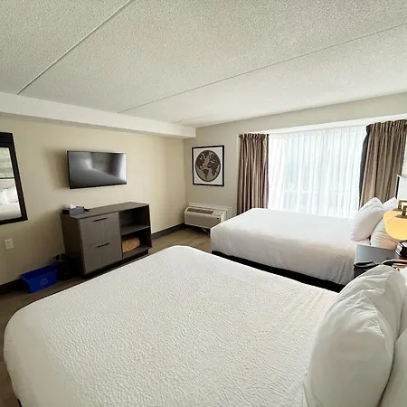 Ramada Plaza By Wyndham Niagara Falls-3