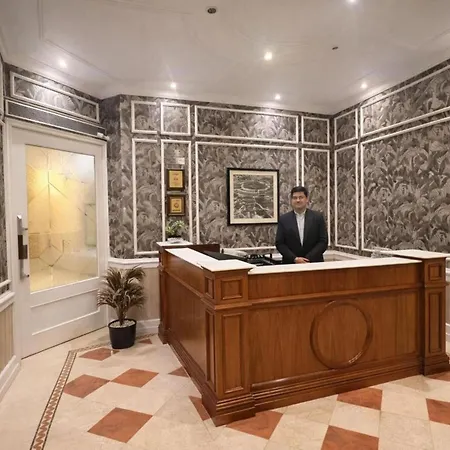 Hotel Bright-2
