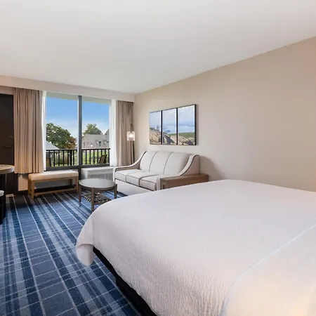 Holiday Inn Bar Harbor Regency Hotel By Ihg-3