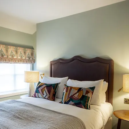 The Bell Hotel, Saxmundham-2