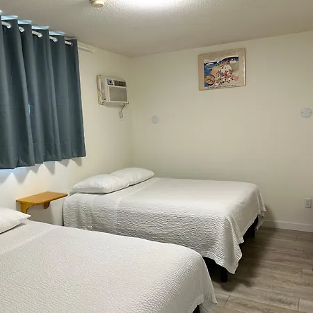 Empire Motel-2