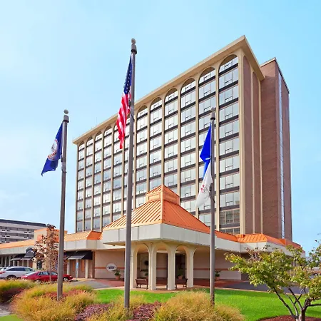 Hotel Belvoir Springfield-2