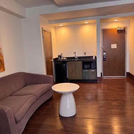 The Tudor Arms Hotel Cleveland - A Doubletree By Hilton-3