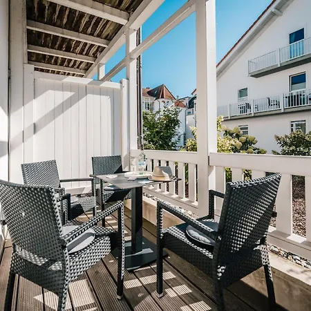 Strandhaus Belvedere-2