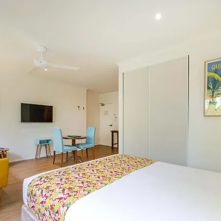 Port Douglas Motel-2