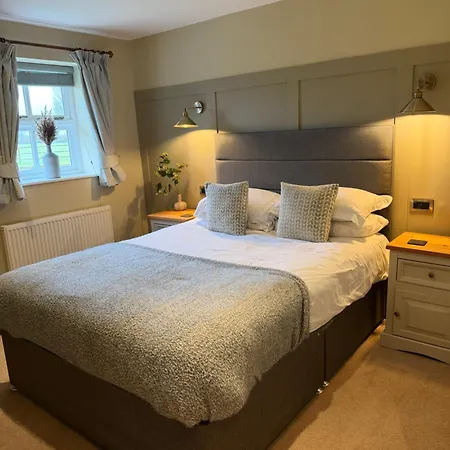 New Farm Cheshire B&B-3