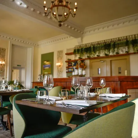 Glenesk Hotel-2