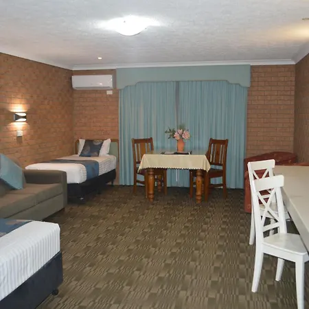 James Street Motor Inn-3
