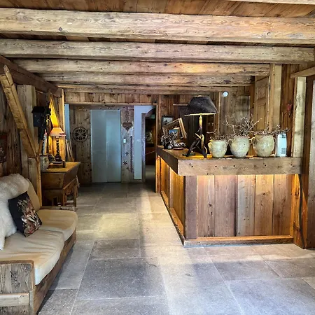 Residence Hoteliere La Renardiere-3