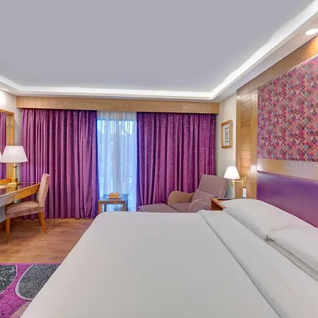 Pearl Continental Hotel, Rawalpindi-2