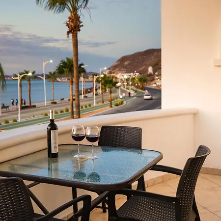 Hotel & Suites El Moro-3