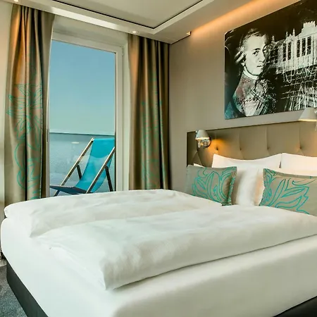 Motel One Salzburg-Mirabell-2