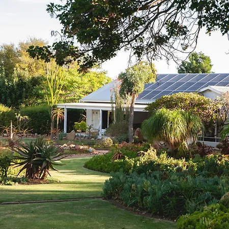 Mo & Rose'S Nature Retreat-3