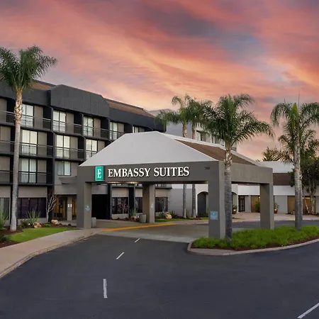 Embassy Suites San Luis Obispo-3