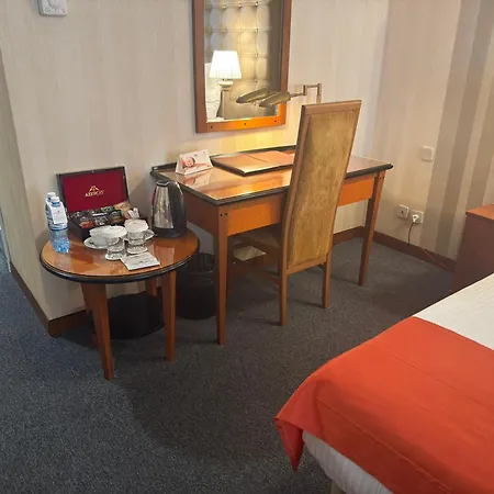 Grand Hotel Europe-2