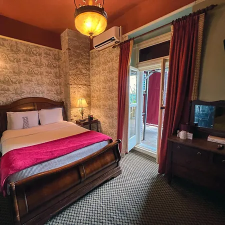 1886 Crescent Hotel And Spa-3