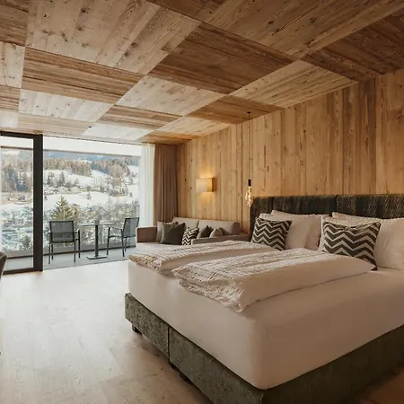 Luxury B&B August-2