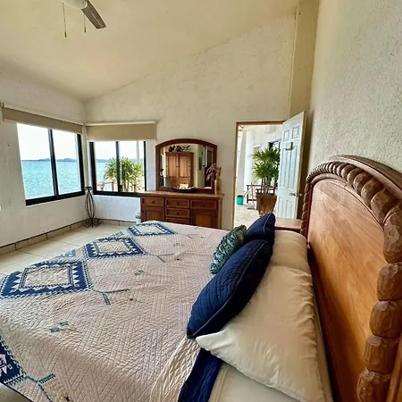Villa Paraíso-2