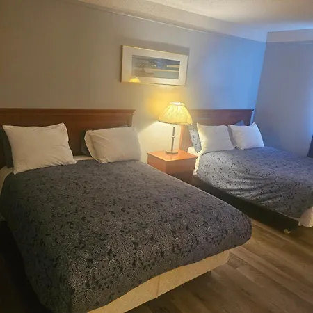 Moosomin Country Squire Inn-2