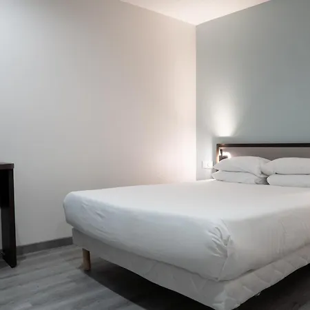 Aero Hotel-3