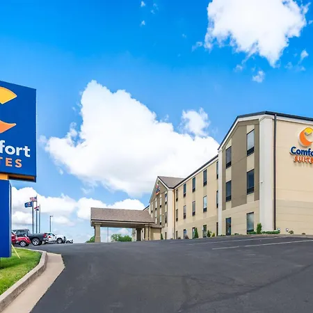Comfort Suites - Jefferson City-3