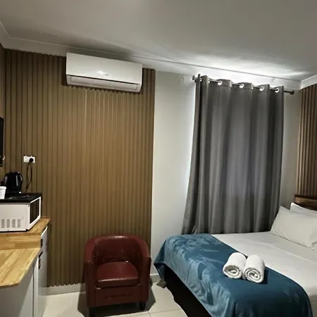 Perth City Motel-2