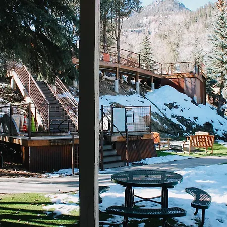 Box Canyon Lodge And Hot Springs-2