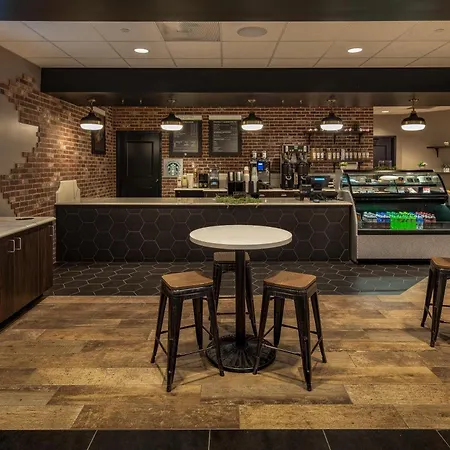 Lakeside Hotel Casino, A Travelodge By Wyndham-2