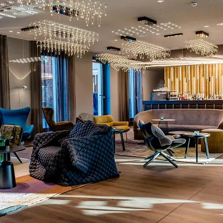 Motel One Berlin-Potsdamer Platz-2