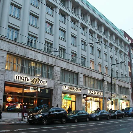 Motel One Prague-Florentinum-2